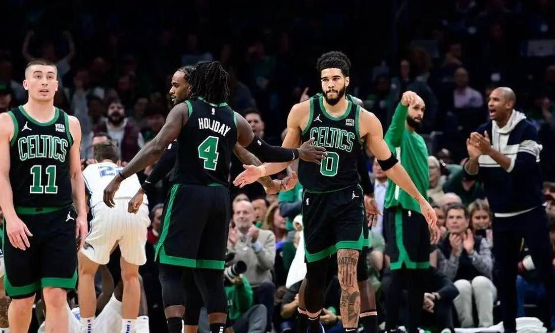 凯尔特人团队默契,战胜对手继续领跑 凯尔特人团队默契,战胜对手继续领跑