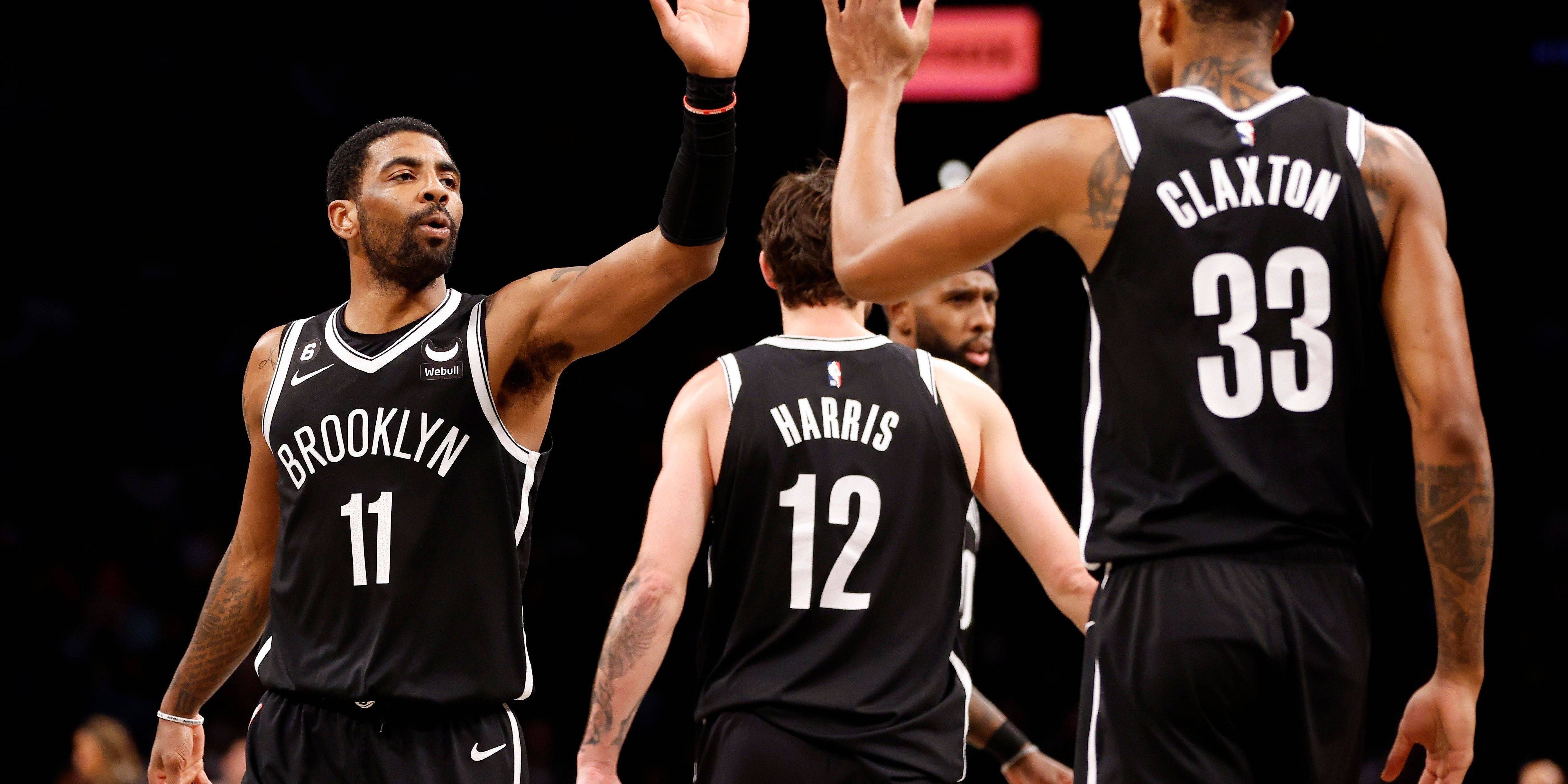 篮网客场险胜热火，全队合力再胜保持全胜势头的简单介绍