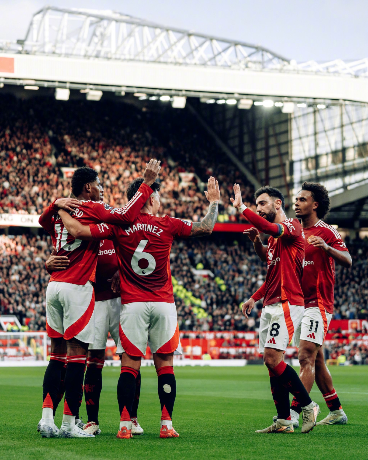 利物浦主场持续胜利,主场豪取三分 利物浦主场持续胜利,主场豪取三分