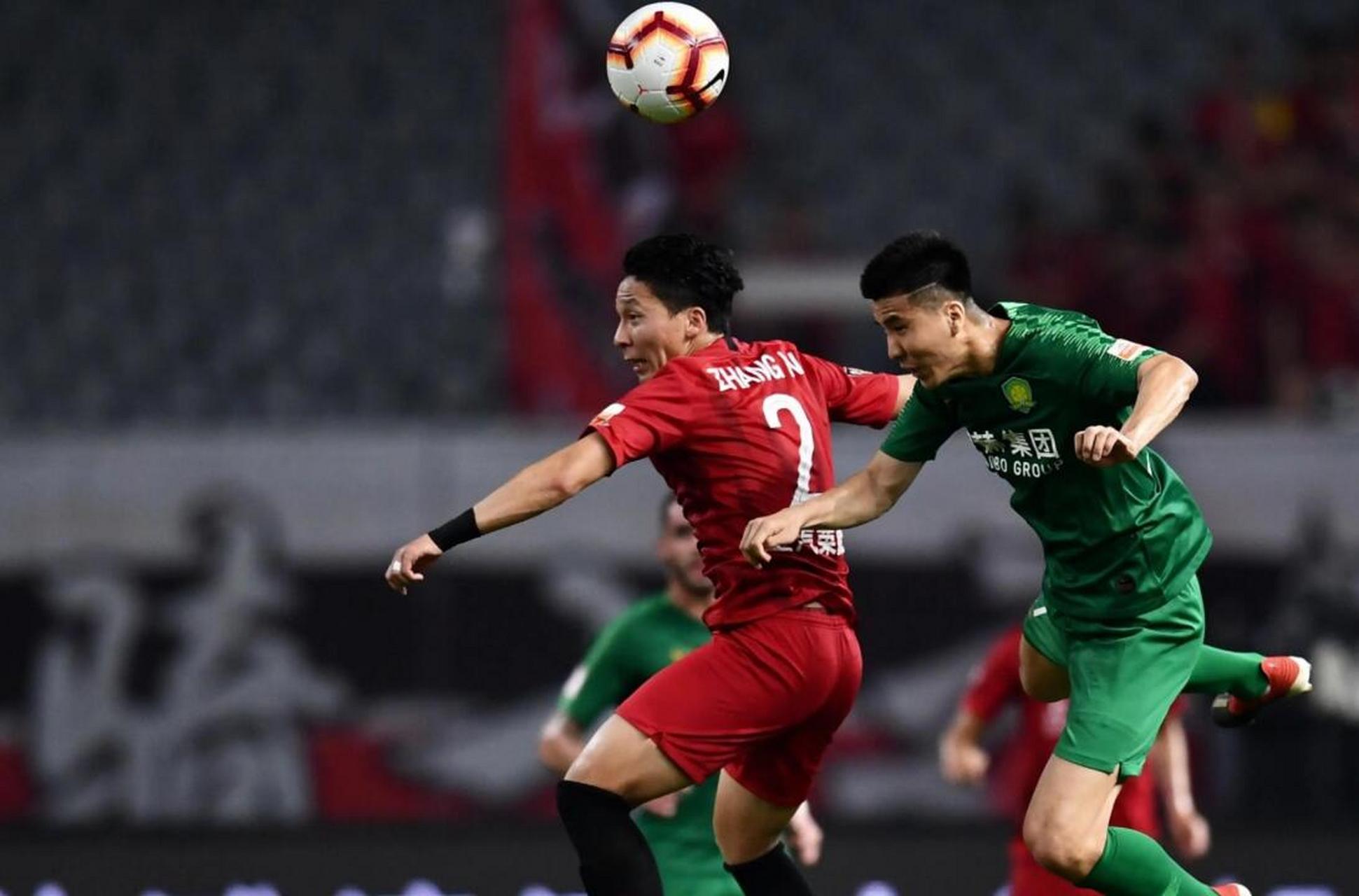 上港与国安战平,实力相当难解胜负 上港与国安战平,实力相当难解胜负