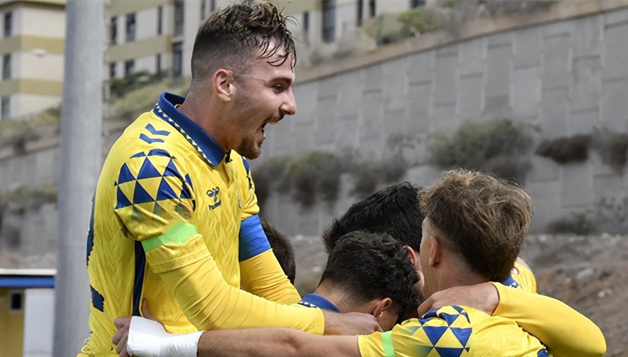 包含赫罗纳客场负于莱万特,状态有所下滑的词条 包含赫罗纳客场负于莱万特,状态有所下滑的词条