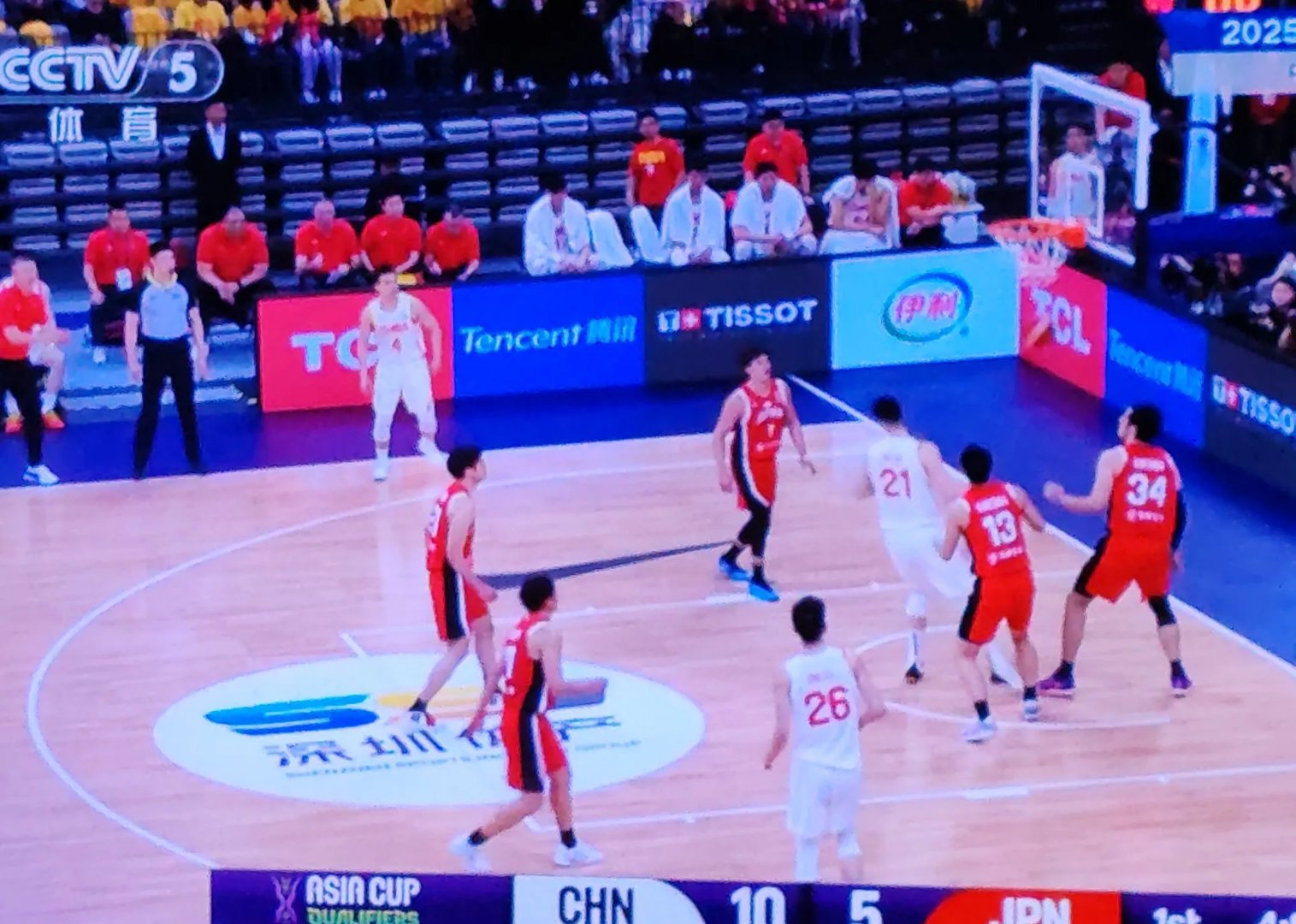 竞争激烈燃烧全场,球员全部全力以赴的简单介绍 竞争激烈燃烧全场,球员全部全力以赴的简单介绍