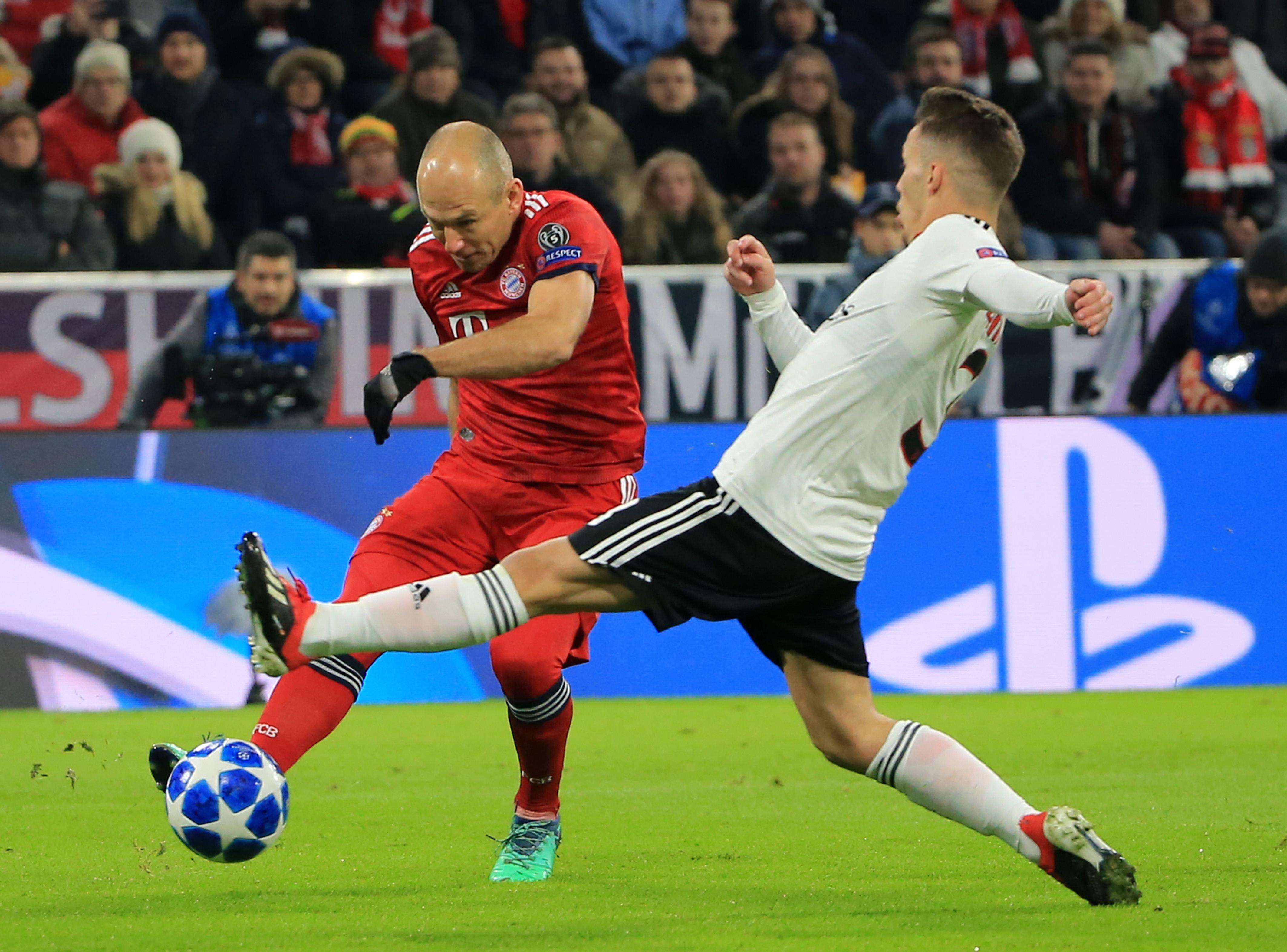 包含德国队紧追荷兰,展现强大实力的词条 包含德国队紧追荷兰,展现强大实力的词条