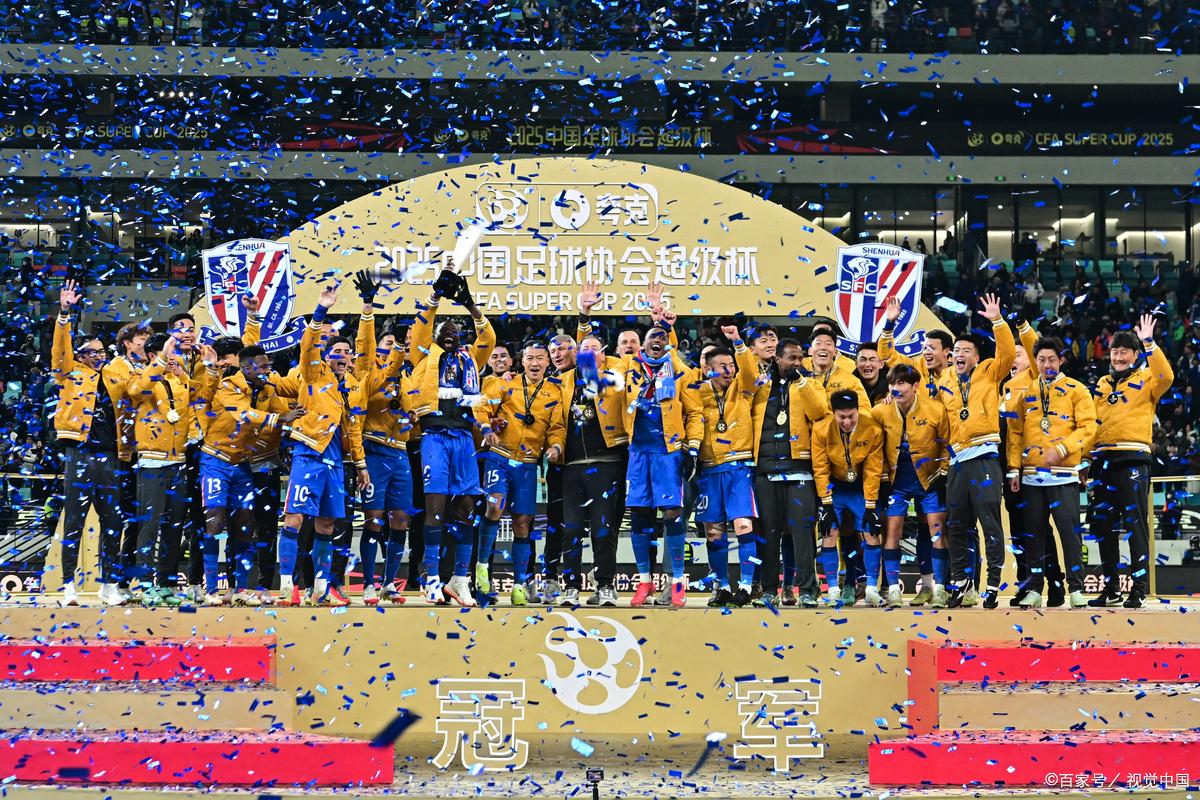 包含神秘外援加盟恒大，中超冲击亚冠宝座的词条