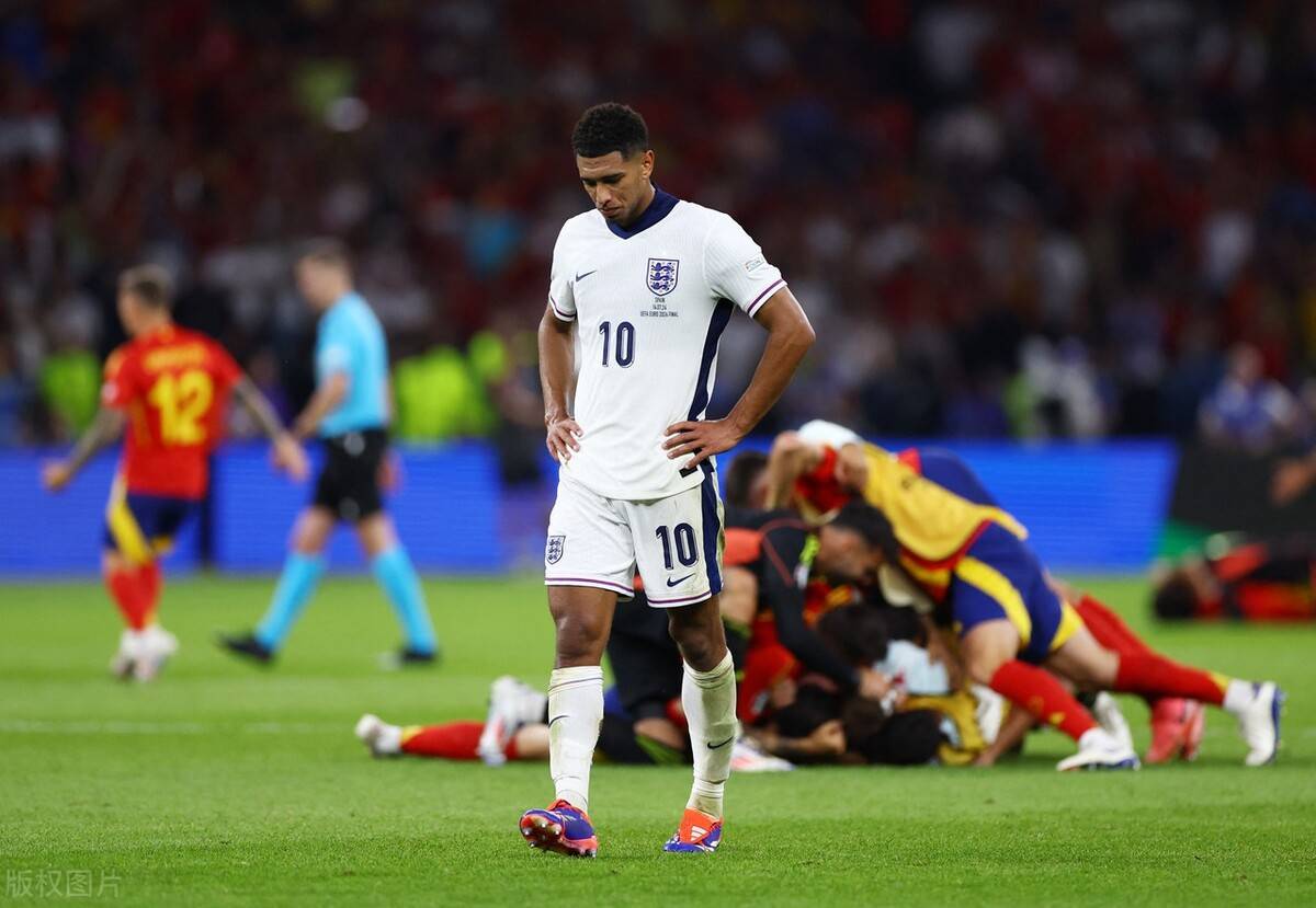 荷兰惨淘,欧洲杯梦碎小组赛冲突的简单介绍 荷兰惨淘,欧洲杯梦碎小组赛冲突的简单介绍