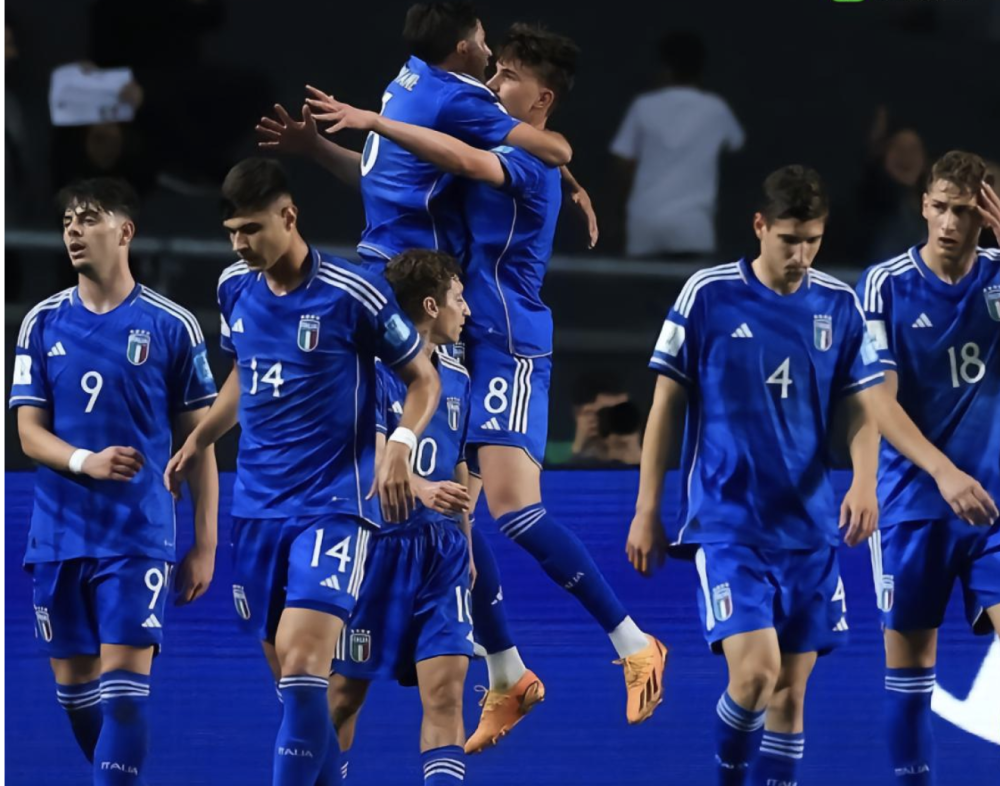 开云体育中国-德国惨败，斩杀意大利，晋级小组赛