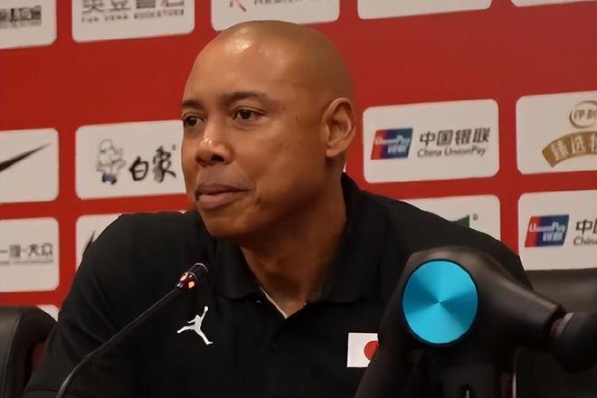 巴黎全面压制对手勇往直前的简单介绍