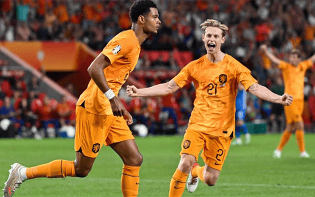荷兰队逆转胜利,成功挺进欧洲杯决赛 荷兰队逆转胜利,成功挺进欧洲杯决赛