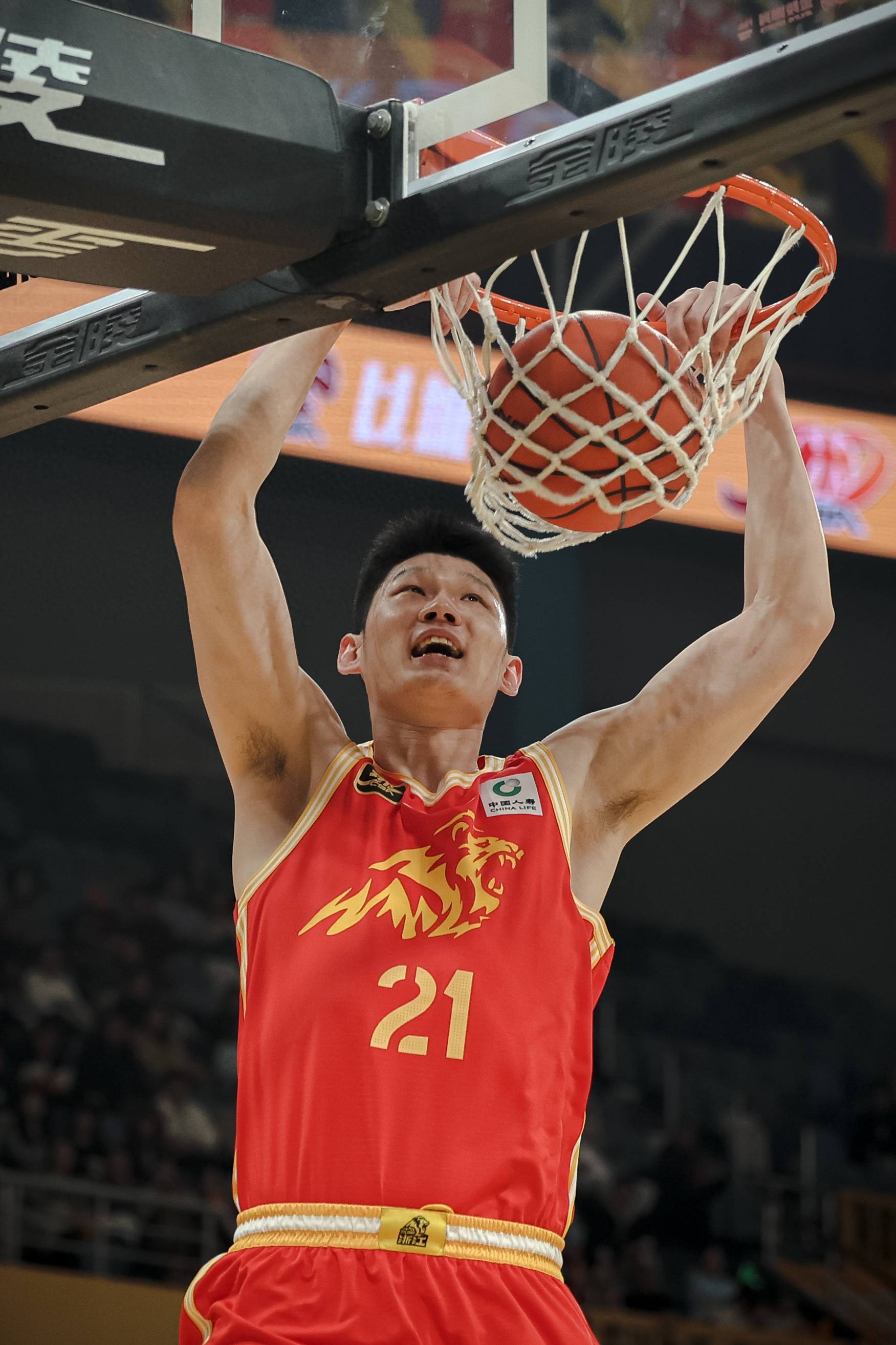 开云体育下载-广厦男篮晋级下一轮，获得胜利