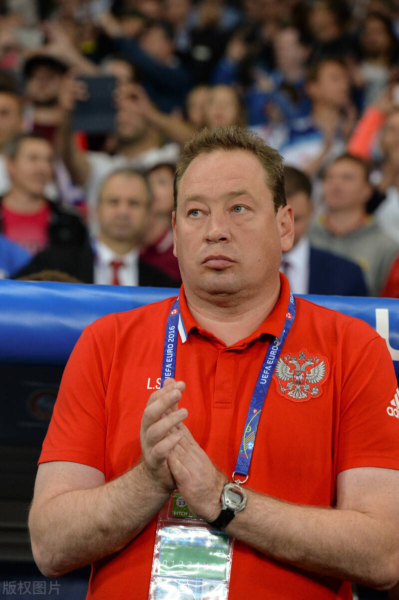 包含波鸿积分惨淡,主帅面临下课危机的词条 包含波鸿积分惨淡,主帅面临下课危机的词条