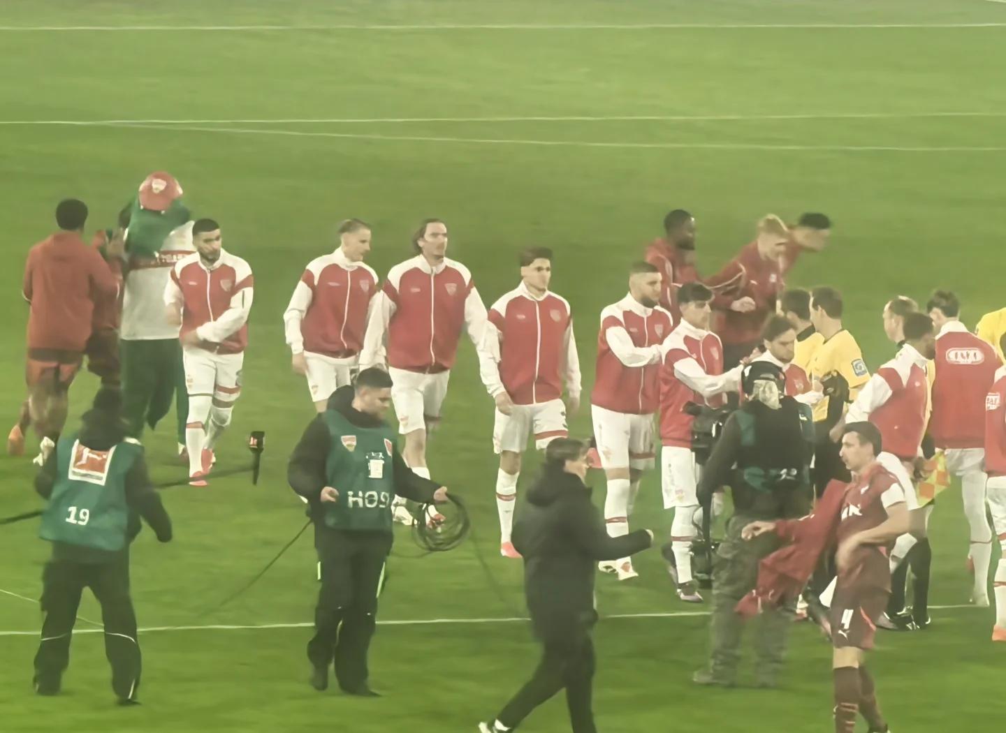 斯图加特将主场对阵法兰克福 斯图加特将主场对阵法兰克福