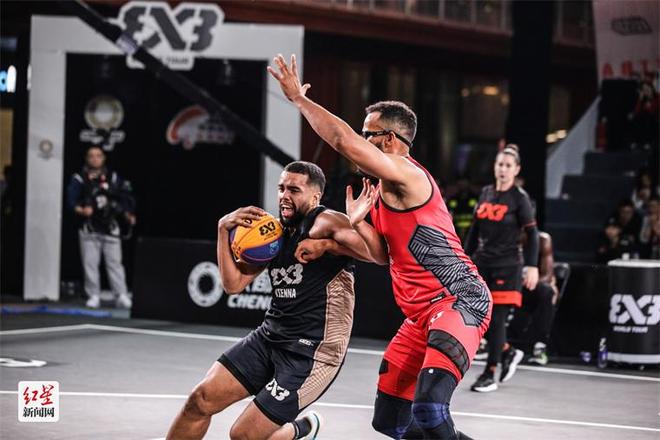 球队迎战国际强手，全力备战篮球大战