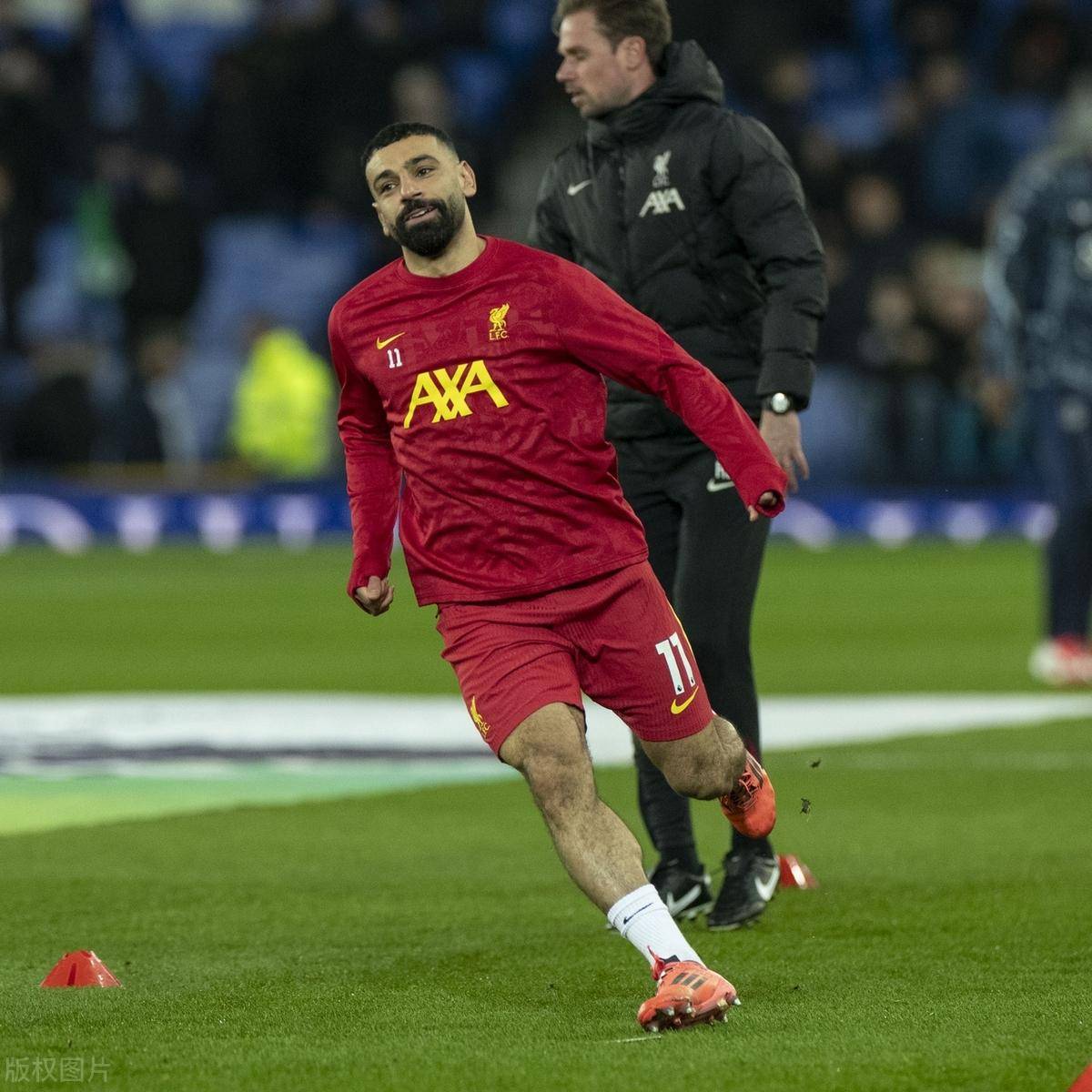 马内助攻，利物浦客场艰难获胜