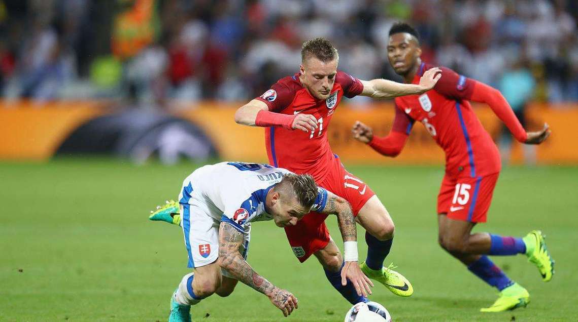 爱沙尼亚国家队在资格赛中赢得比赛 爱沙尼亚国家队在资格赛中赢得比赛