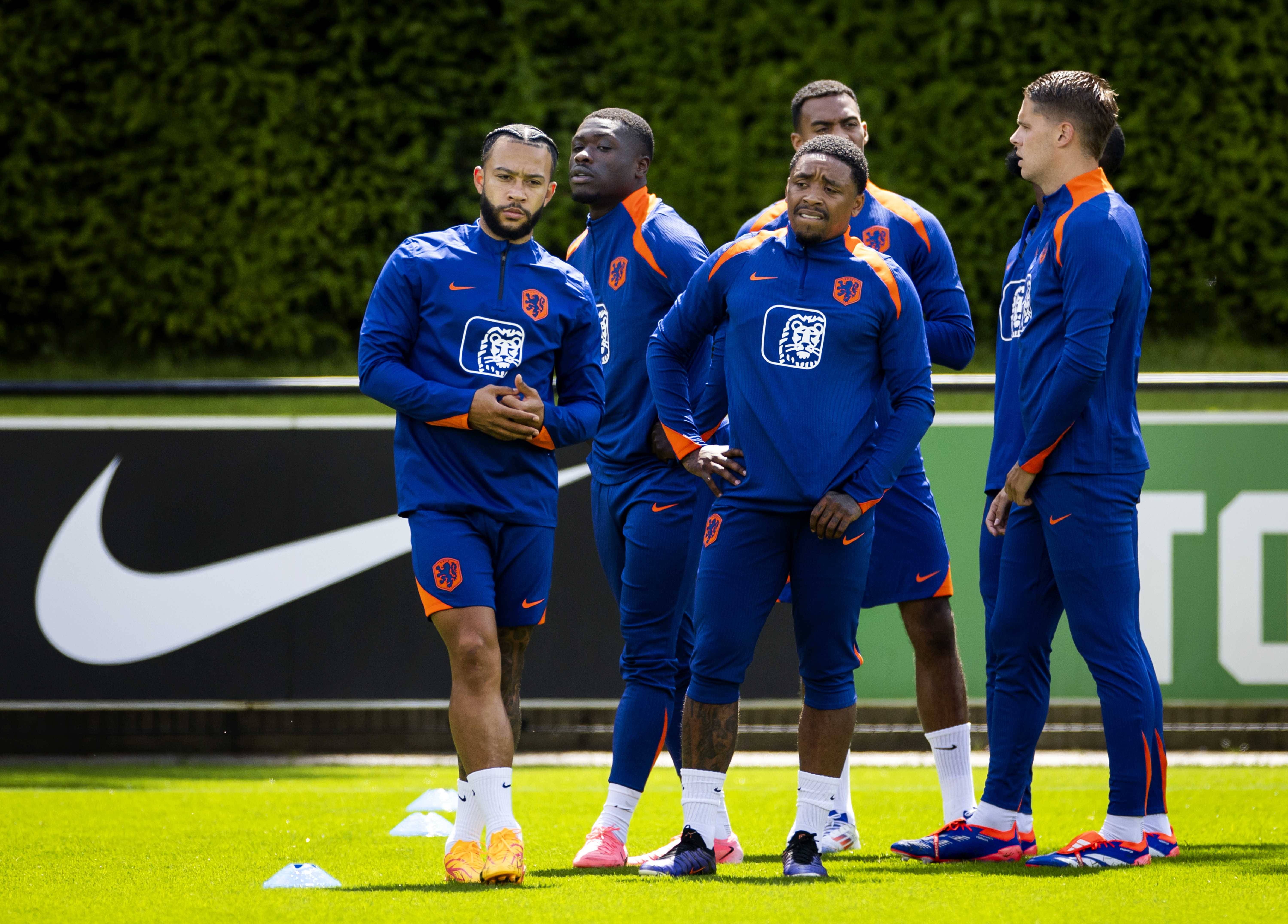 荷兰队大比分胜出,挺进欧国联联赛决赛 荷兰队大比分胜出,挺进欧国联联赛决赛