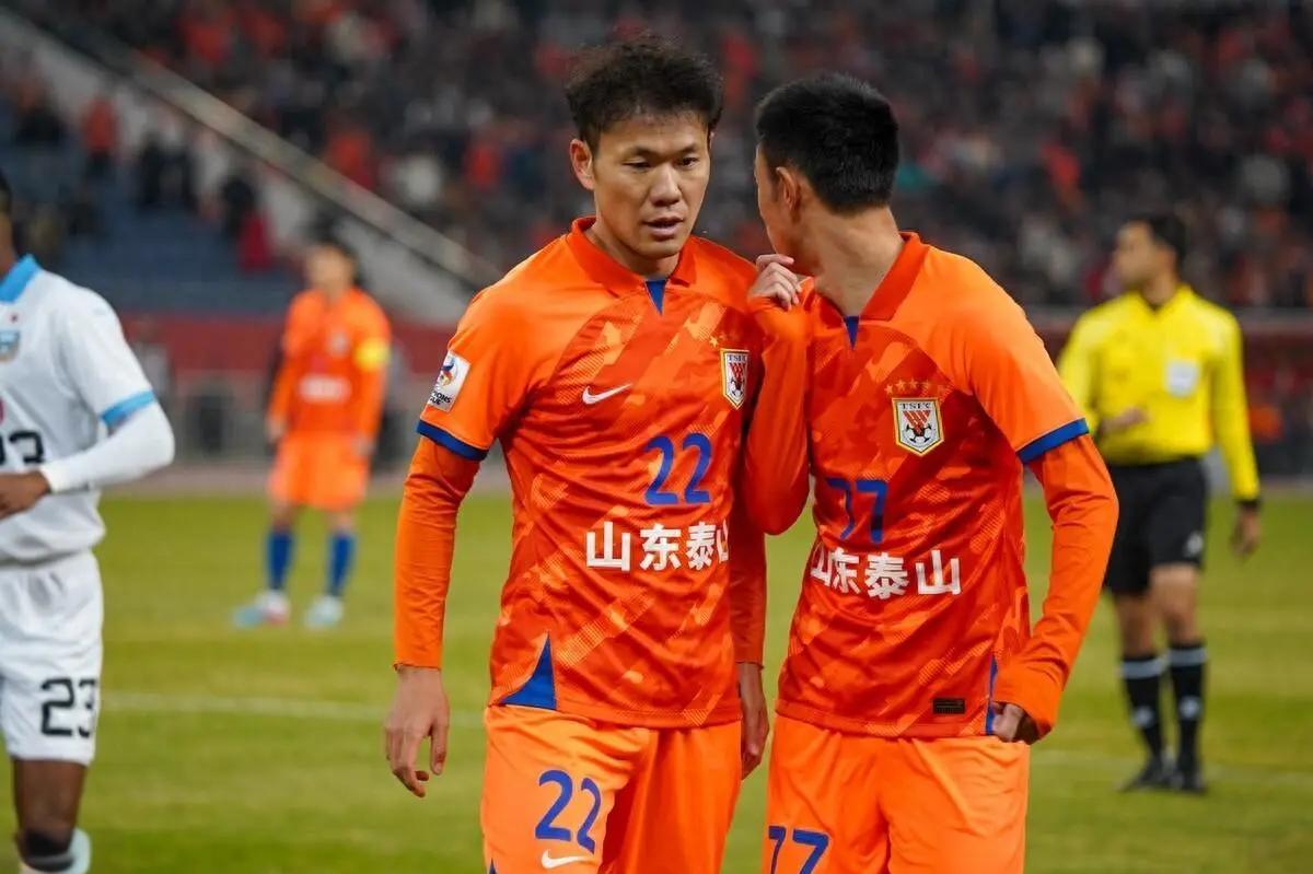 包含国安主场4-1大胜鲁能，提前确认亚冠资格的词条