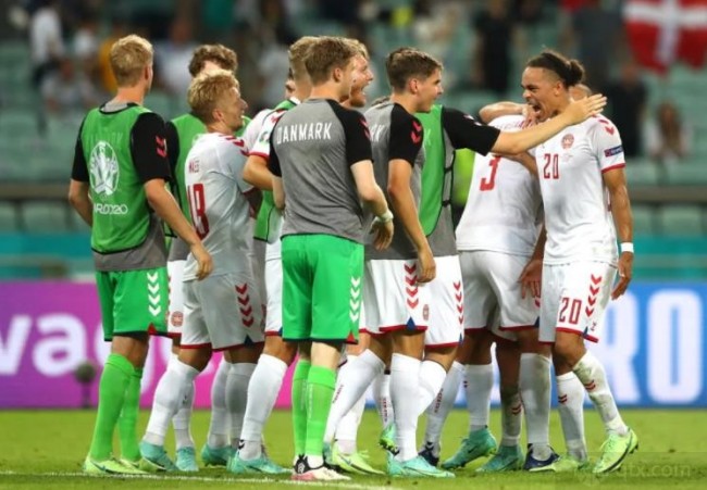 冰岛队惨遭淘汰,捷克队晋级欧洲杯八强的简单介绍 冰岛队惨遭淘汰,捷克队晋级欧洲杯八强的简单介绍