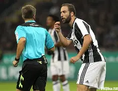 开云体育APP下载-瓦尔加努塞主场大捷，拉开积分差距！