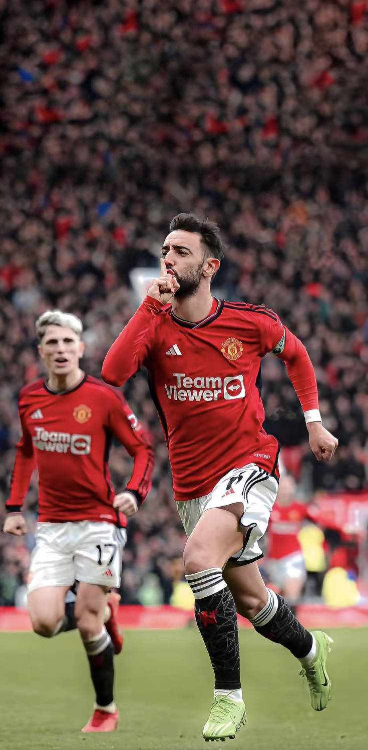 利物浦再获胜利,欧冠半决赛裁判争议不断 利物浦再获胜利,欧冠半决赛裁判争议不断