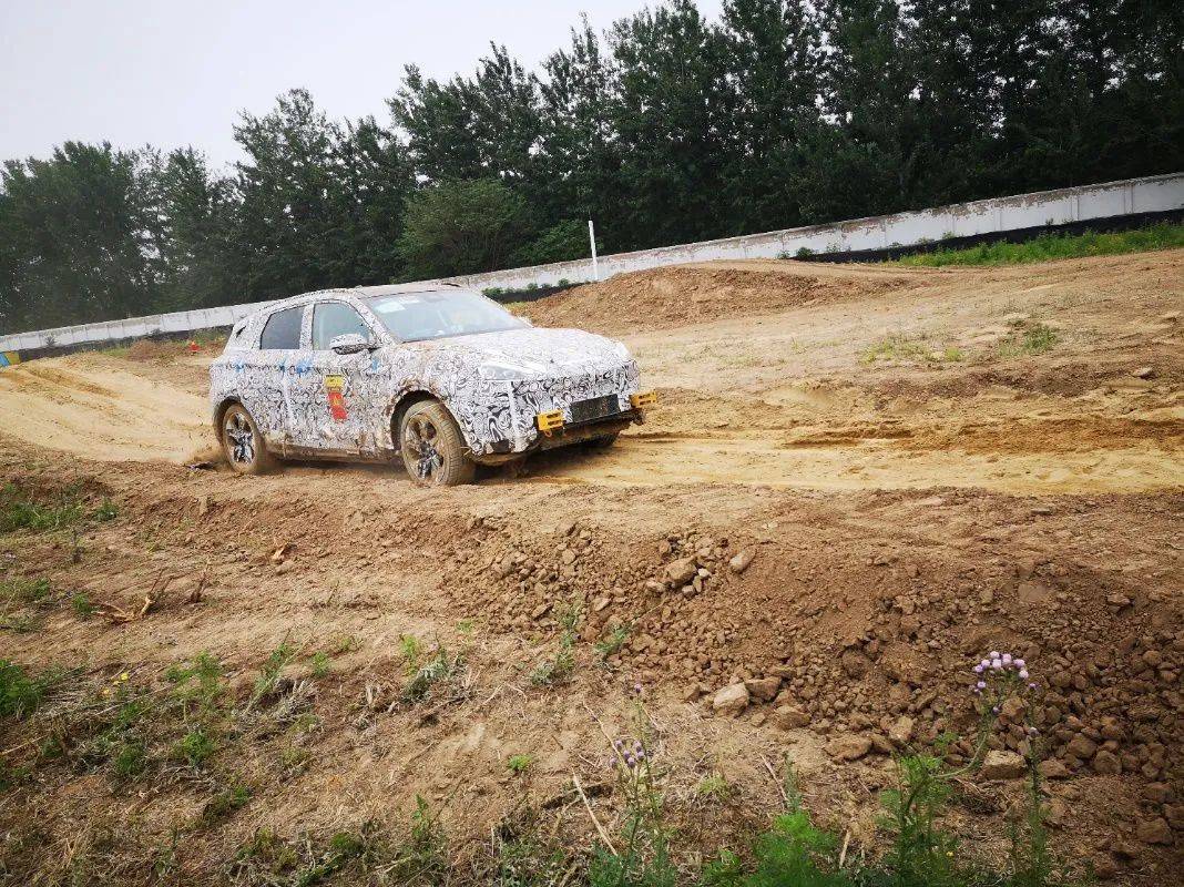 包含战略调整带来不同风貌,球场上永无止境!的词条 包含战略调整带来不同风貌,球场上永无止境!的词条