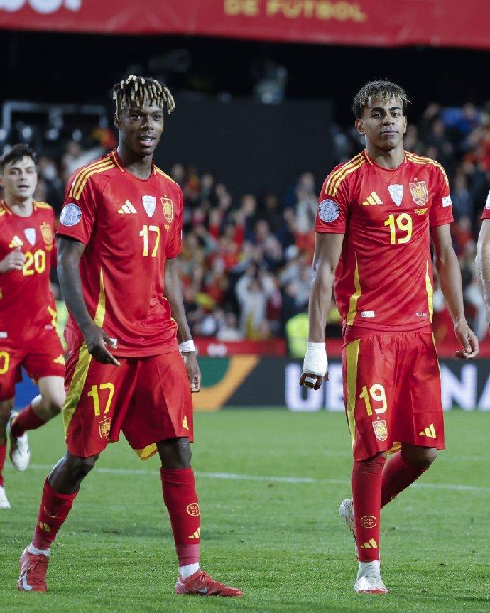 开云体育中国-西班牙队惨败瑞典，遗憾出局欧洲杯