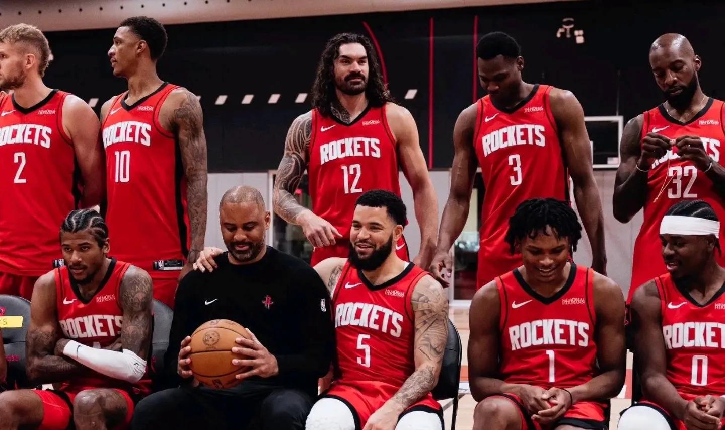 关于火箭队主场击败湖人队,开启赛季良好开局的信息 关于火箭队主场击败湖人队,开启赛季良好开局的信息