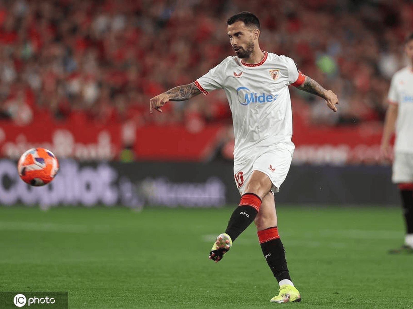 拉斯帕尔马斯客场逆袭,取得重要胜利 拉斯帕尔马斯客场逆袭,取得重要胜利