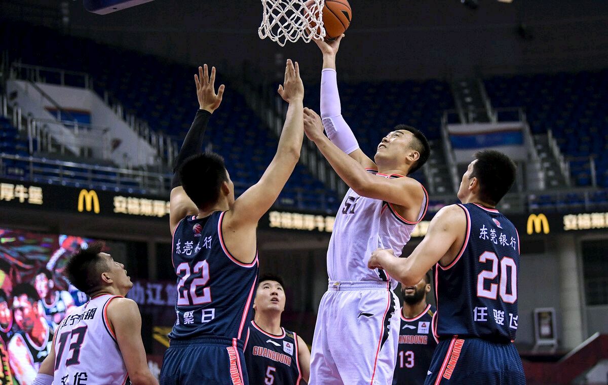 海南男篮逆转战绩,实现胜利 海南男篮逆转战绩,实现胜利