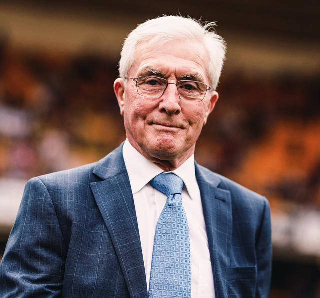 伯恩茅斯挑战狼队,保级大战火药味十足 伯恩茅斯挑战狼队,保级大战火药味十足