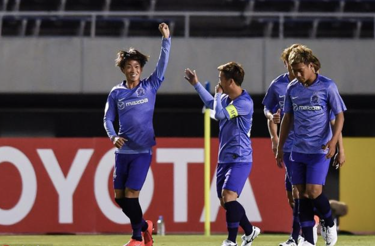 主场战胜劲旅,实现意外逆袭 主场战胜劲旅,实现意外逆袭