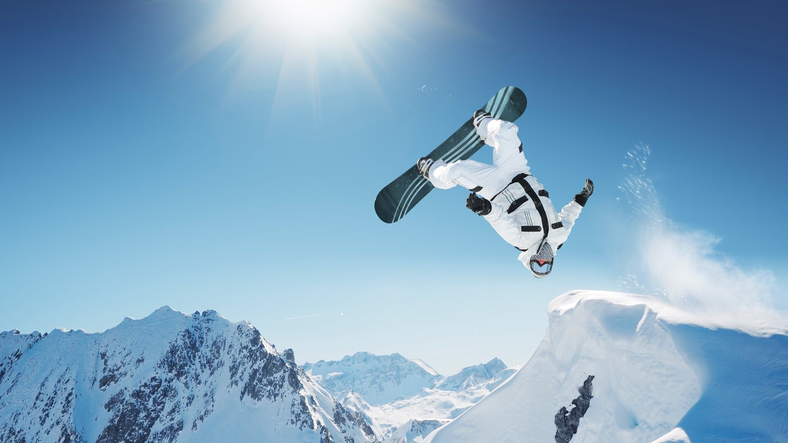 征服北非沙漠，马丁内利统治级表现引领瑞典险胜摩洛哥