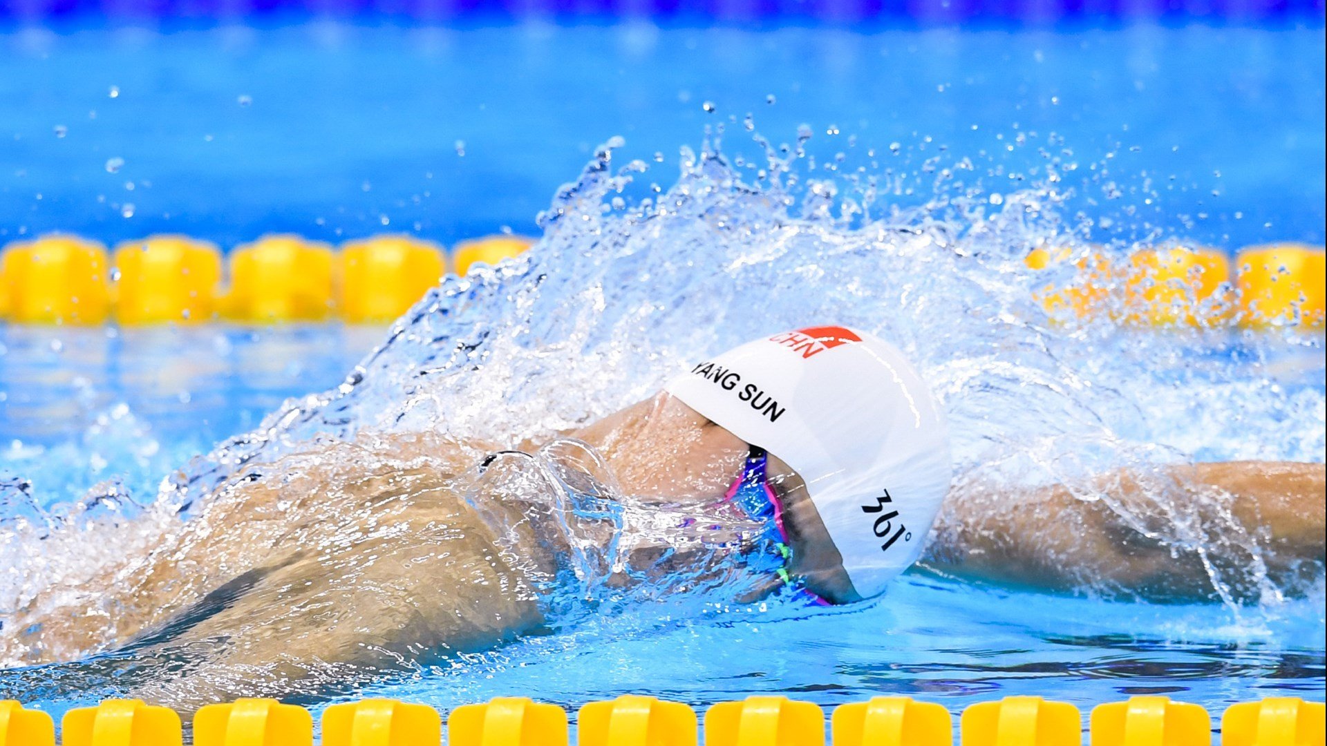 奥纳纳冠军级表现震撼全场，国际米兰强势晋级引爆秘鲁足球热